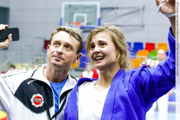 Podsumowanie Młodzieżowych Mistrzostw Europy w Sambo – sukces Magdaleny Jarkowskiej
